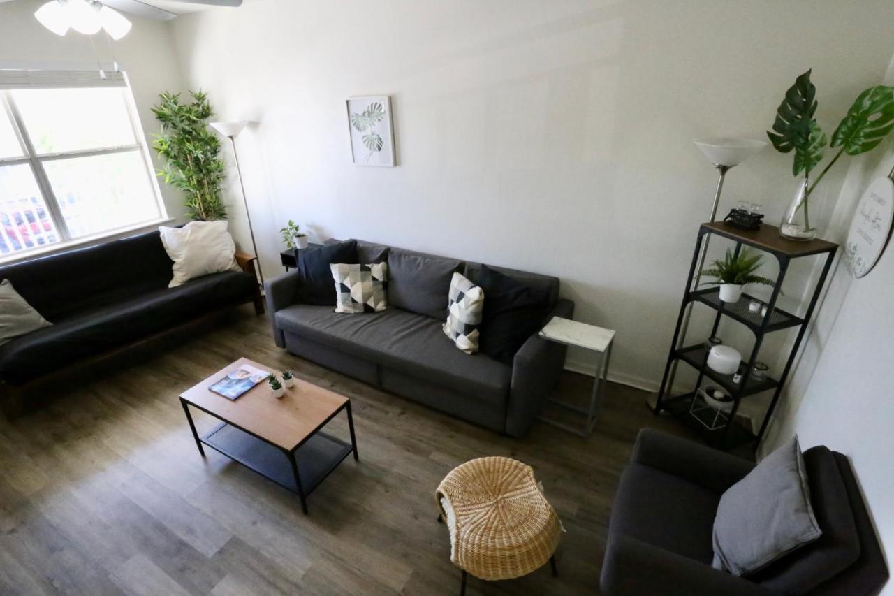 Oaks Modern & Comfy Condo In The Perfect Location ゲインズビル エクステリア 写真