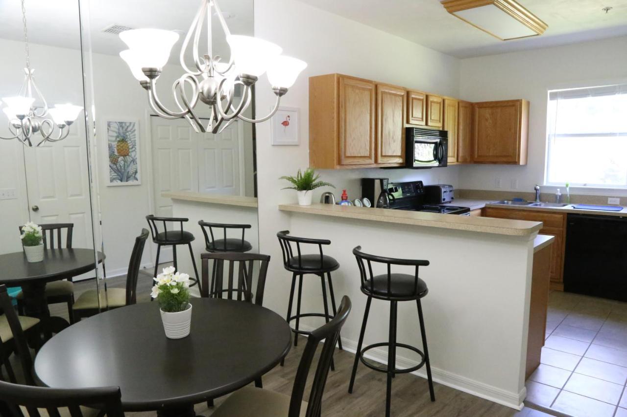 Oaks Modern & Comfy Condo In The Perfect Location ゲインズビル エクステリア 写真